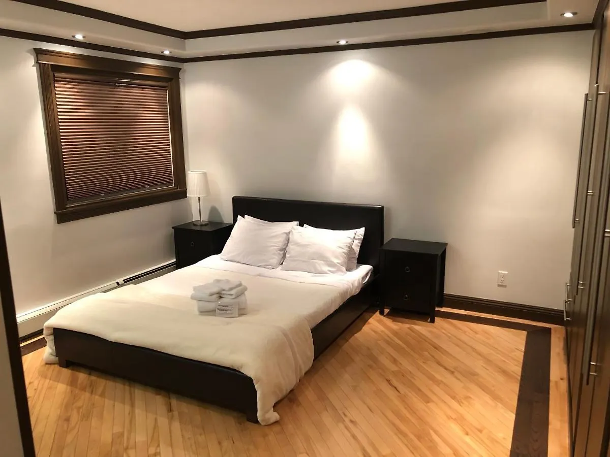 Apartman Luxury One Bed/Bath Condo W/ Parking On Whyte Ave Edmonton
